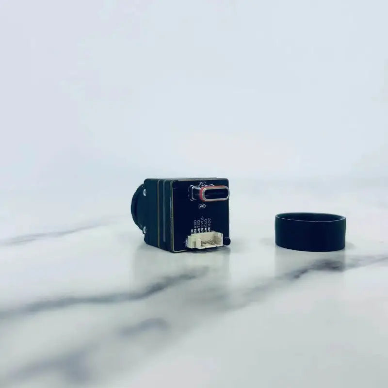 Back view of the MINI PRO lens and lens cap